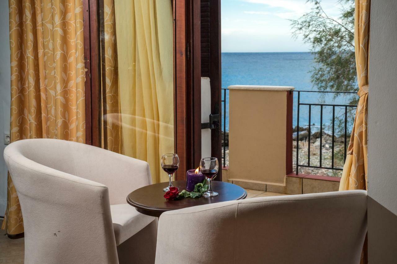 Pericles Beach Villa Kissamos Ngoại thất bức ảnh